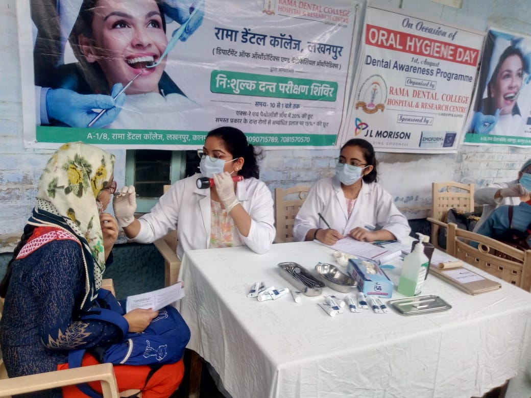 Dental Health Check up Camp at PPN Degree College Parade, Kanpur